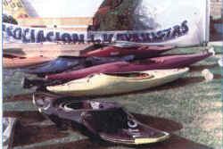 color4.jpg (29635 bytes)